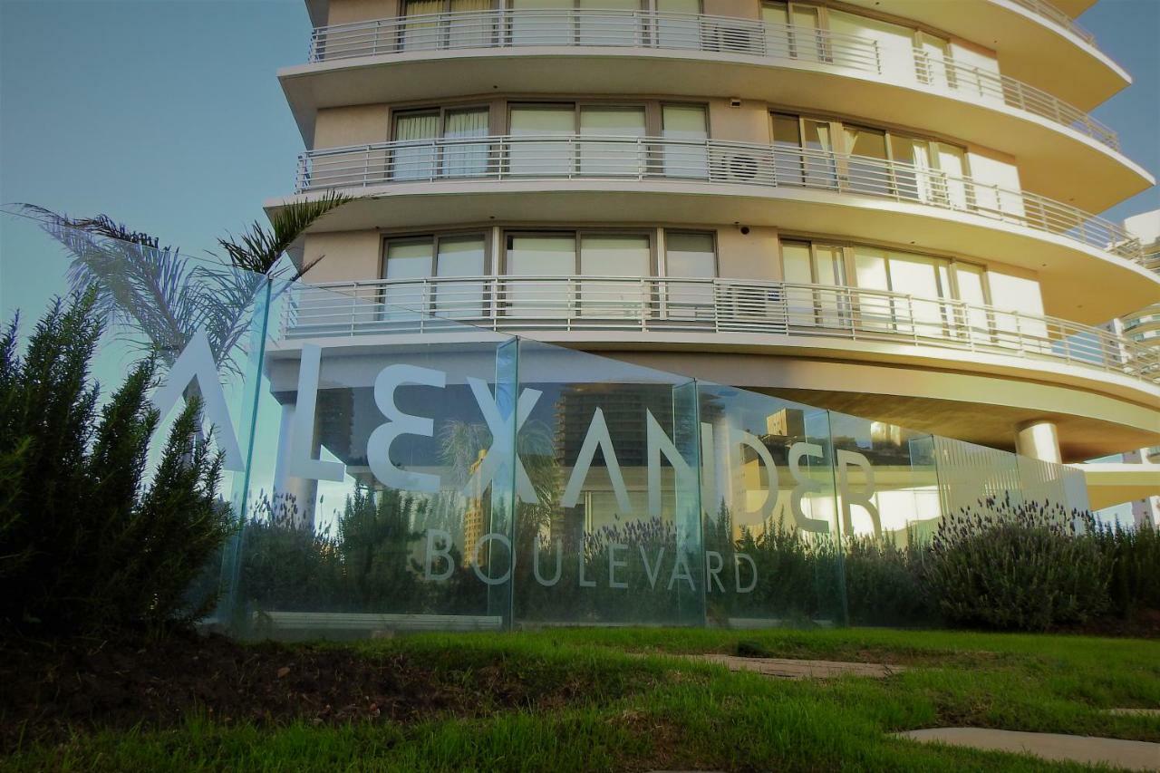 Alexander Boulevard Apartment ปุนตา เดล เอสเต ภายนอก รูปภาพ